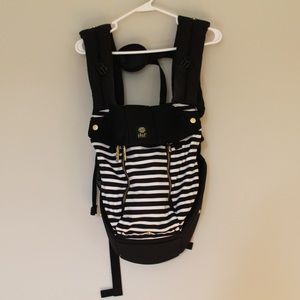 Lillebaby Complete 6 Position Baby Carrier